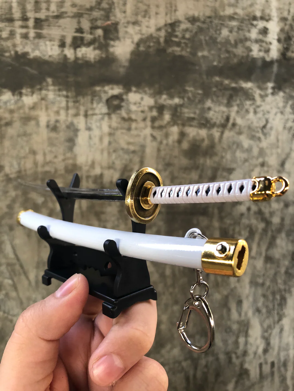 Wado Ichimonji Spring-Action Knife Keychain