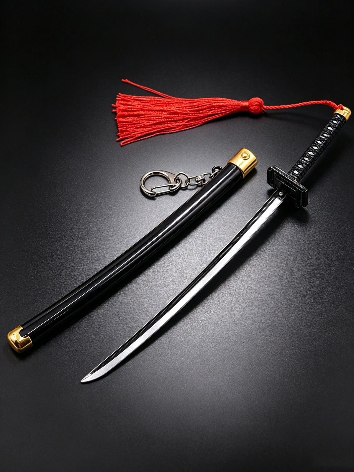 YP Katana Bleach Ichigo Kurosaki Tensa Zangetsu Drawn Blade and Scabbard Display