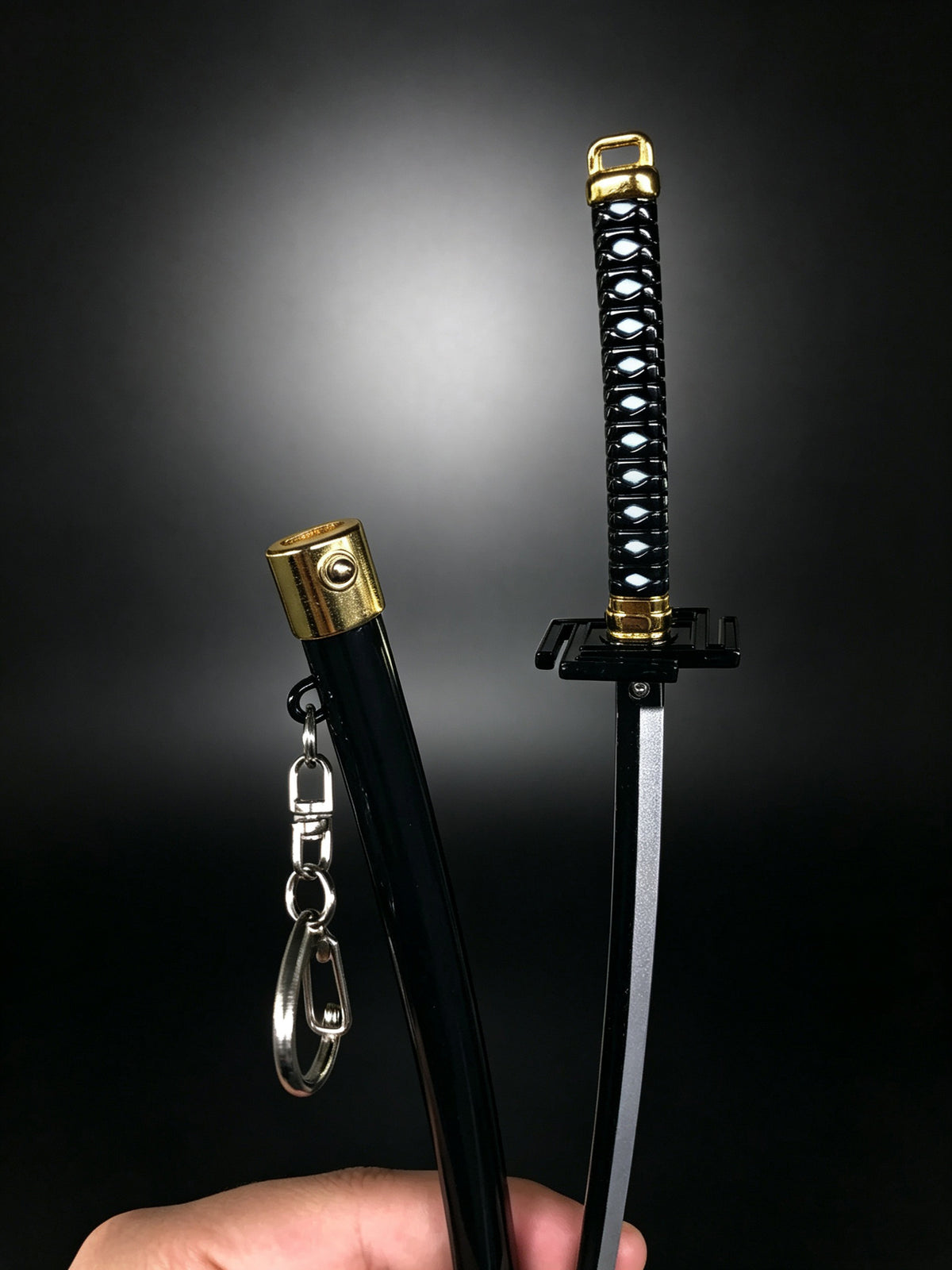 YP Katana Bleach Ichigo Tensa Zangetsu 23cm Metal Bankai Katana and Scabbard